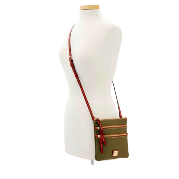 DOONEY & BOURKE PEBBLE GRAIN TRIPLE ZIP CROSSBODY OLIVE - Picture 3 of 6
